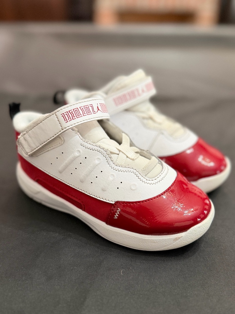 Jordan Max Aura 7 Kids White and Gym Red Sneakers